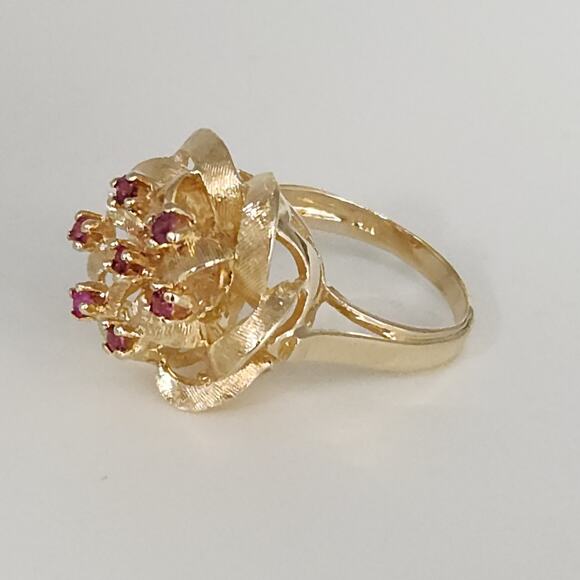 14k Yellow Gold Natural Sapphire Stunning Floral Design Ring Size 6.5 - Picture 5 of 9
